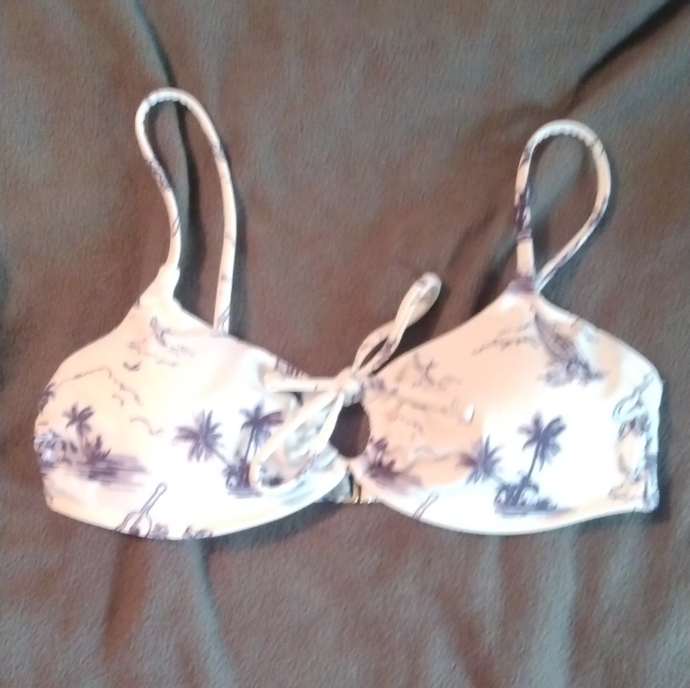 Hollister swim top size small
